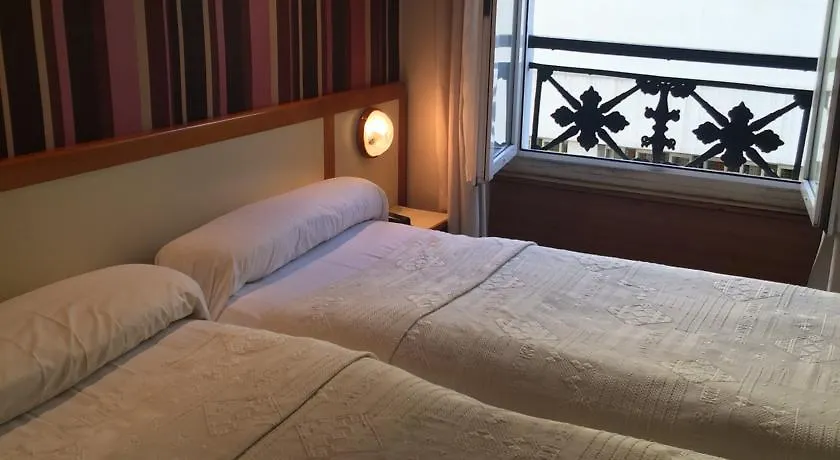 Hotel Marena Paris 3*,  France